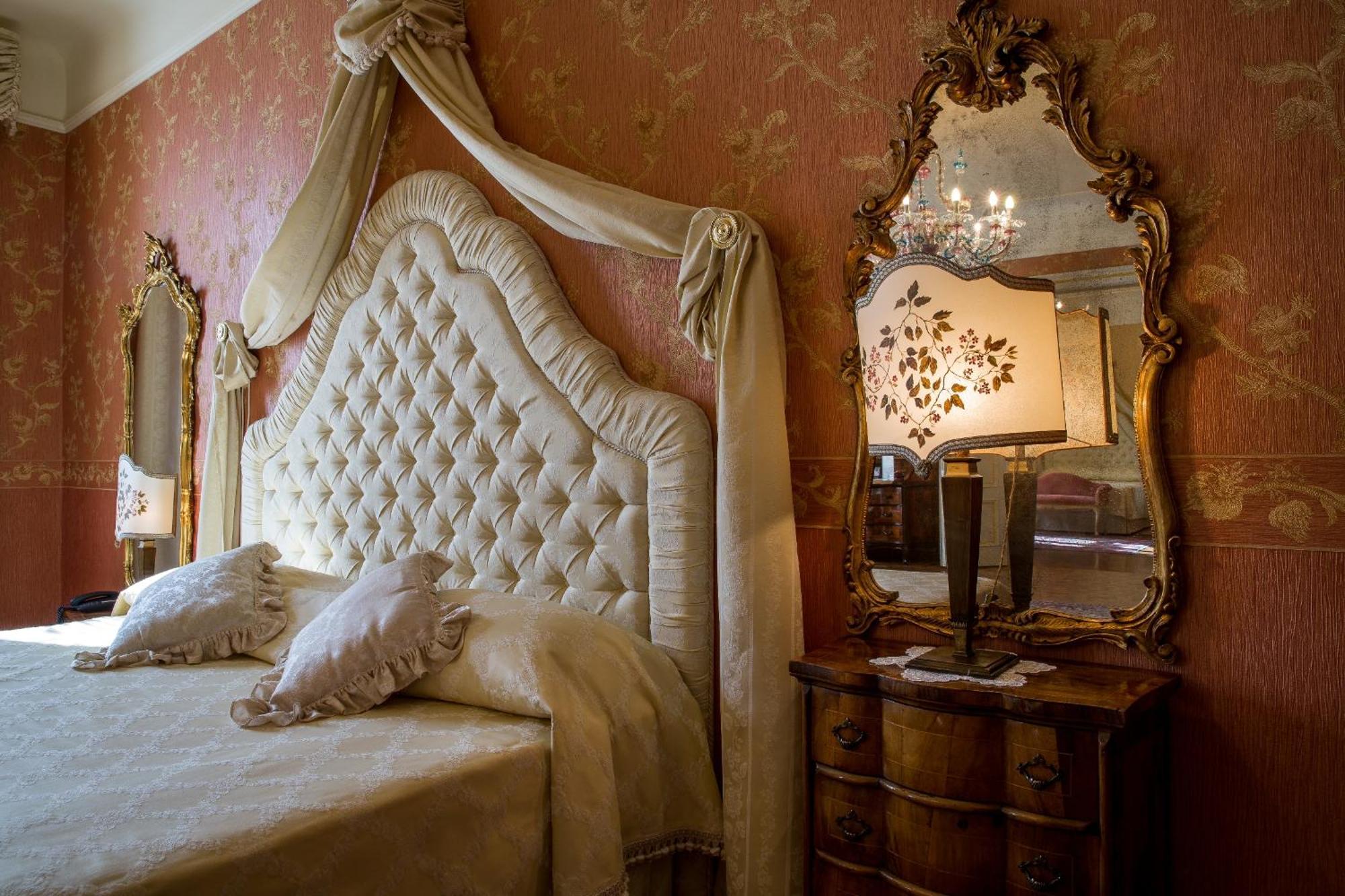 Castello Di Spessa - Residenze D'Epoca Hotel Capriva del Friuli Luaran gambar