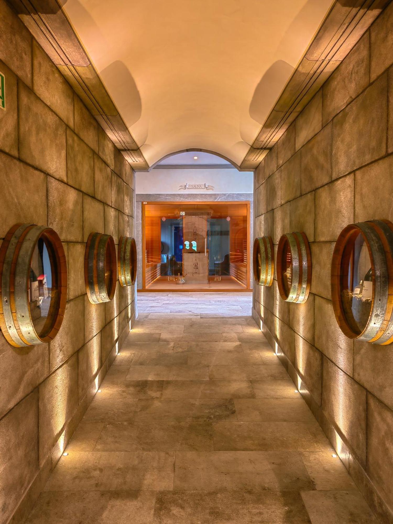 Castello Di Spessa - Residenze D'Epoca Hotel Capriva del Friuli Luaran gambar