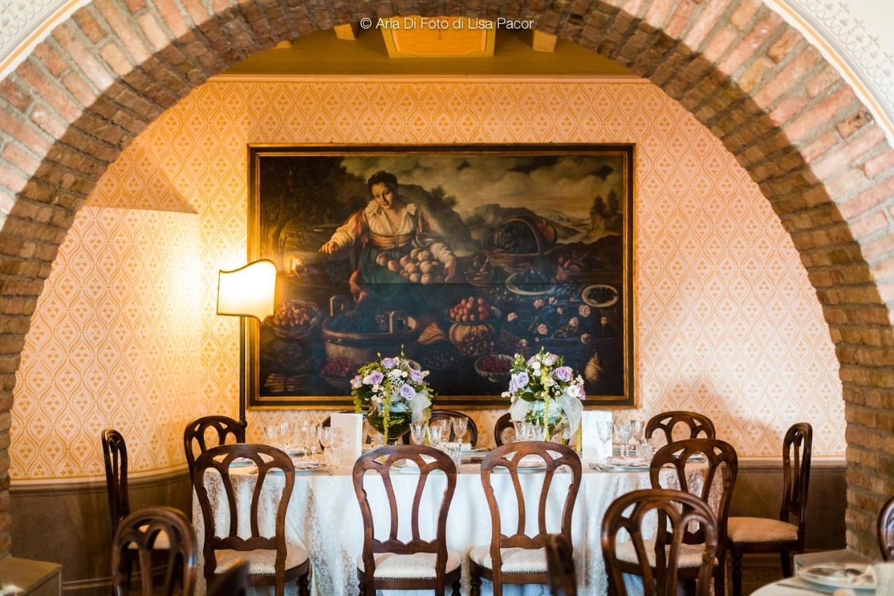 Castello Di Spessa - Residenze D'Epoca Hotel Capriva del Friuli Luaran gambar
